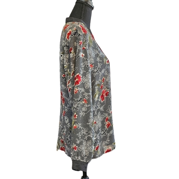 Jordan Sheer V neck button Up Blouse 100% Polyester Polka Dots Floral Size M - Picture 4 of 7